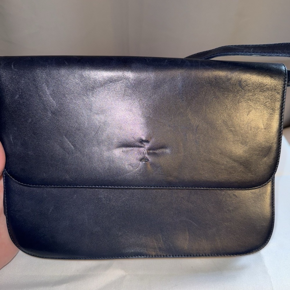 Bally Navy Blue Vintage Small Shoulder Crossbody Bag Purse Handbag Leather